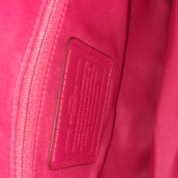 Coach Leather Purse Pink - Picture 5 of 7